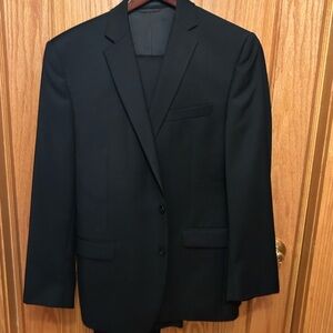 Calvin Klein Elegant Black Suit